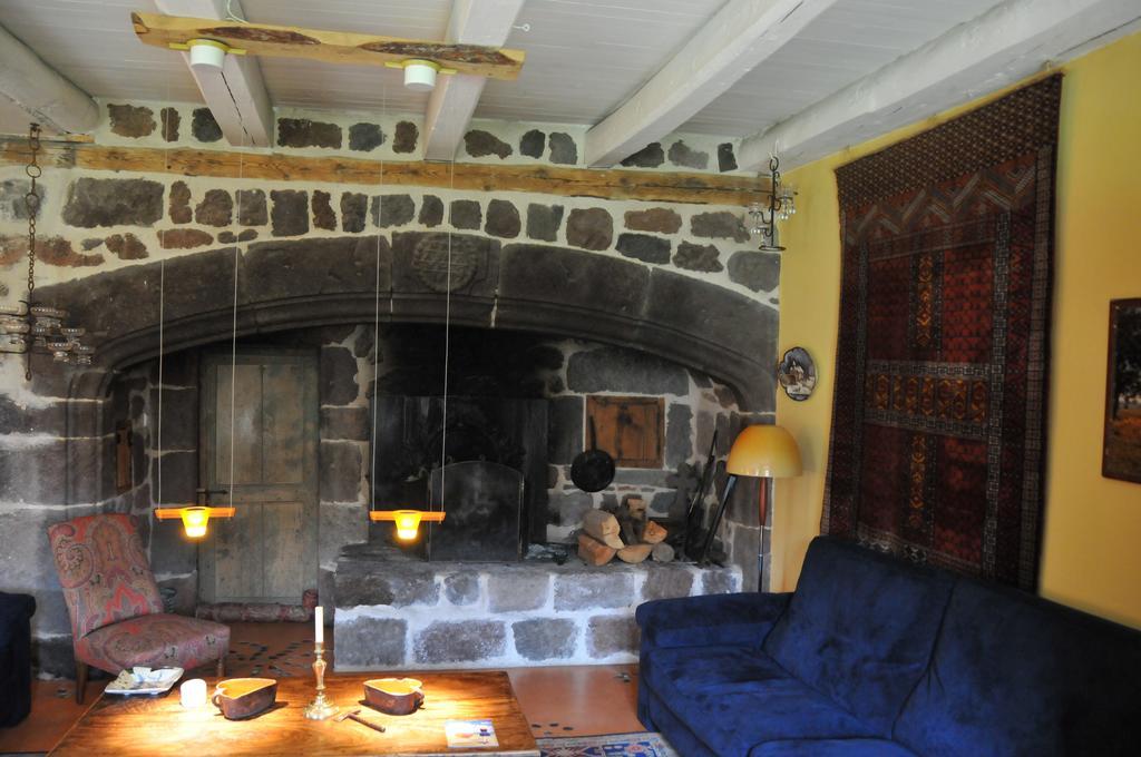 Le Potala Bed and Breakfast Le Bouchet-Saint-Nicolas Εξωτερικό φωτογραφία